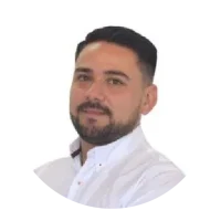 Especialista en Ingeniería de Pavimentos Especialista en Gerencia de Proyectos Ingeniero Civil